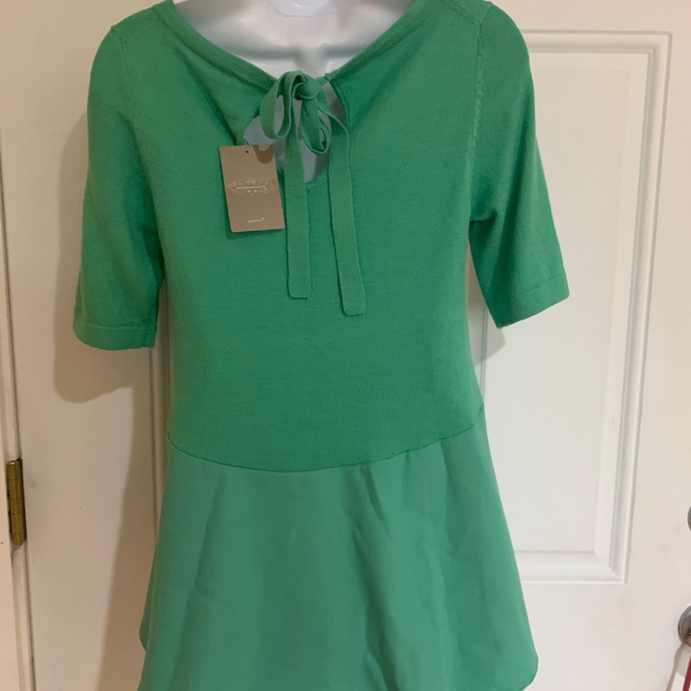 ❤️ANTHROPOLOGIE MOTH FIT AND FLAIR TOP XS